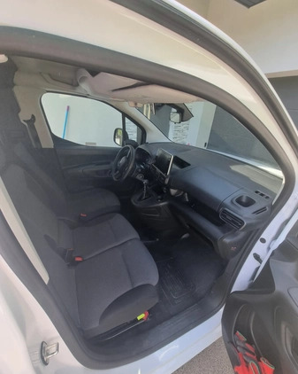 Toyota ProAce cena 99630 przebieg: 6400, rok produkcji 2022 z Żukowo małe 29